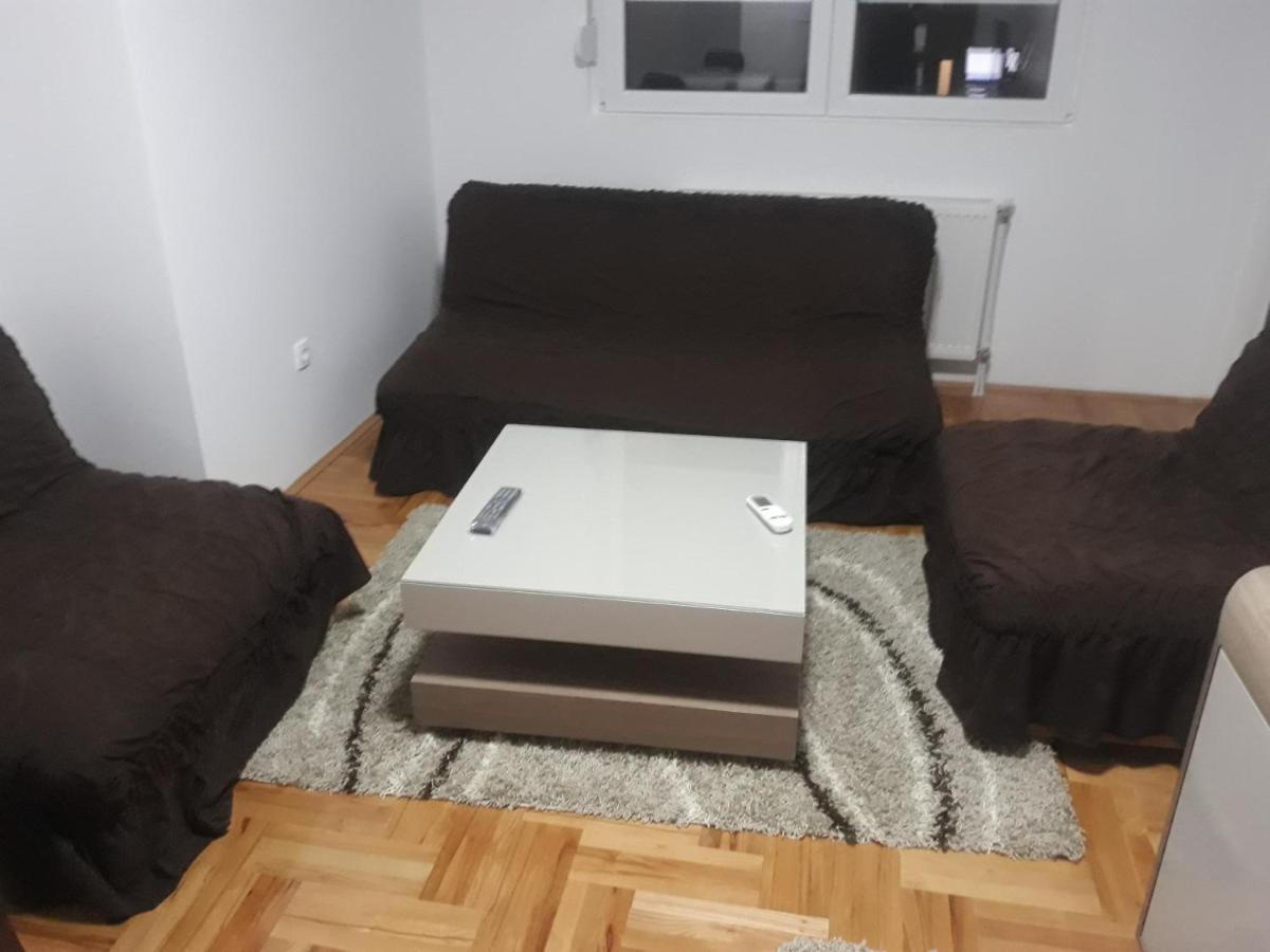 Apartman Vranje Apartment Екстериор снимка